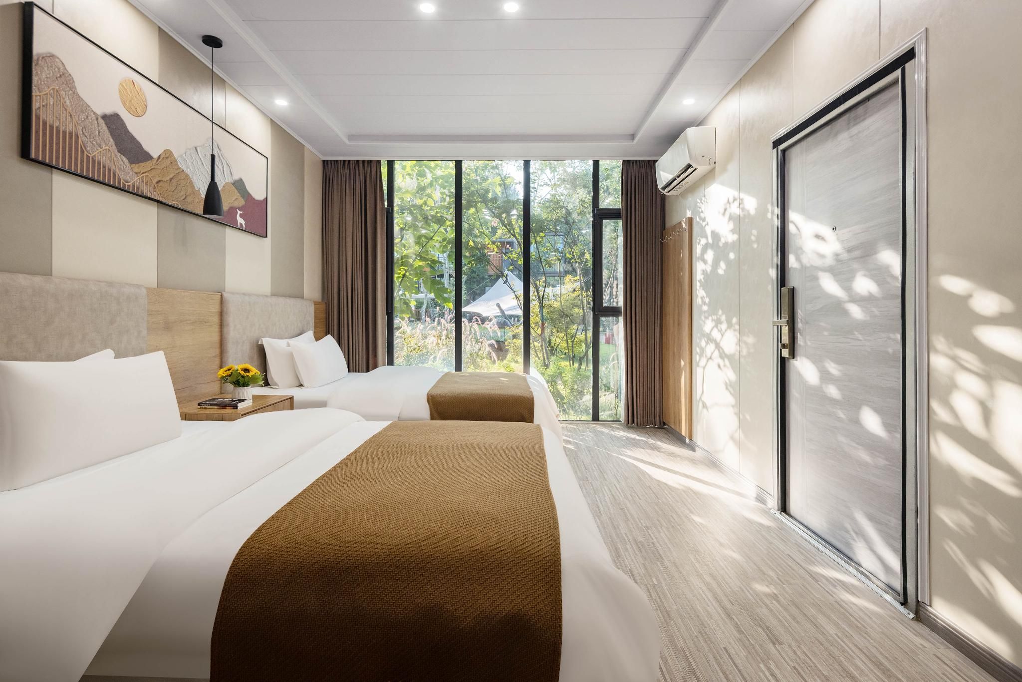 Superior Garden View