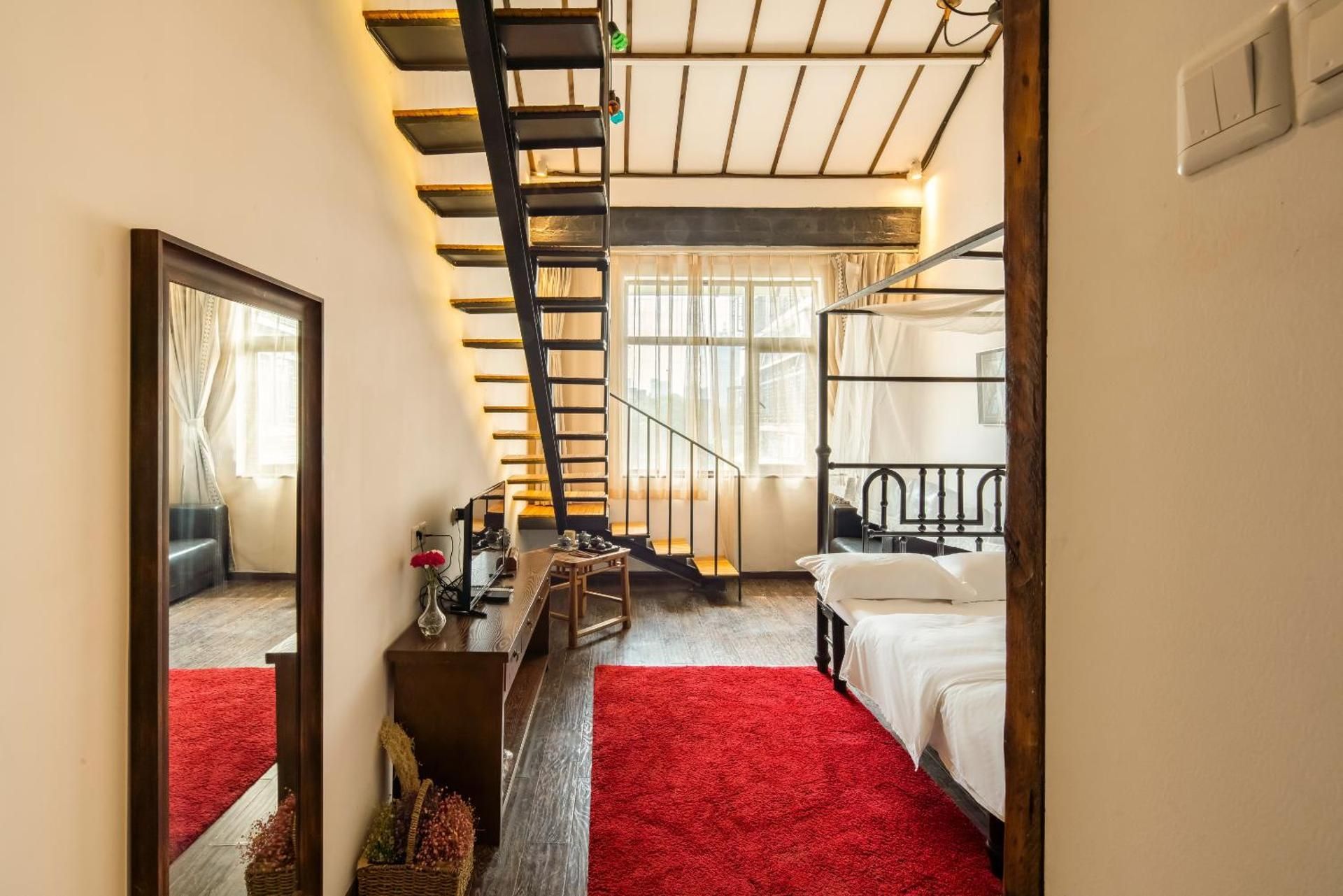 Deluxe Family Suite