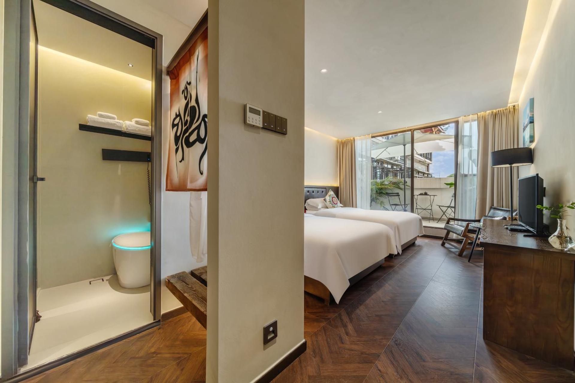 Double or Twin Room with Balcony