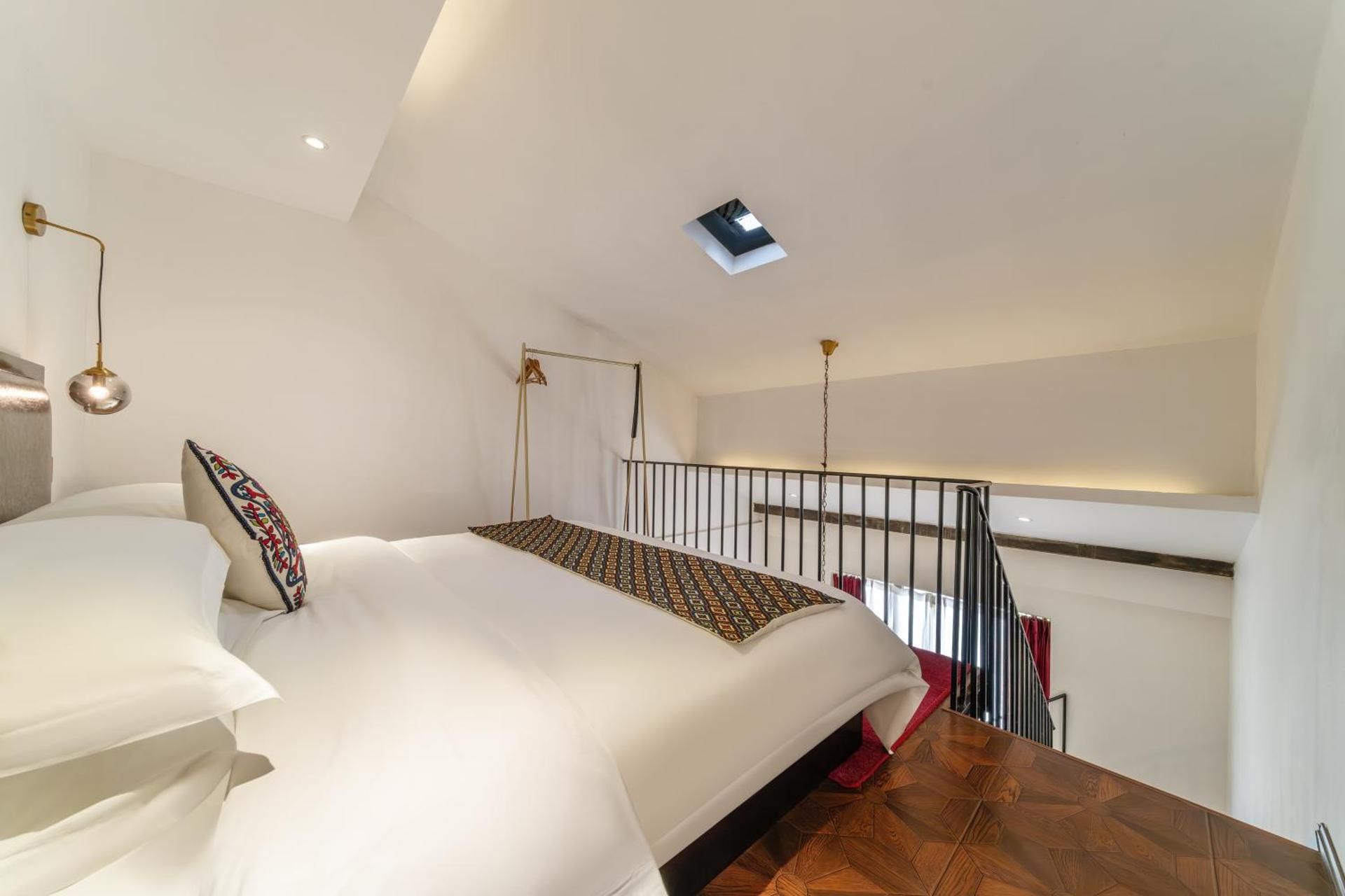 Duplex Suite