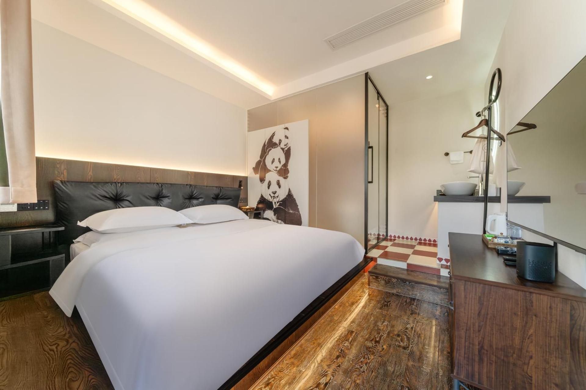 Double Room with Private Bathroom