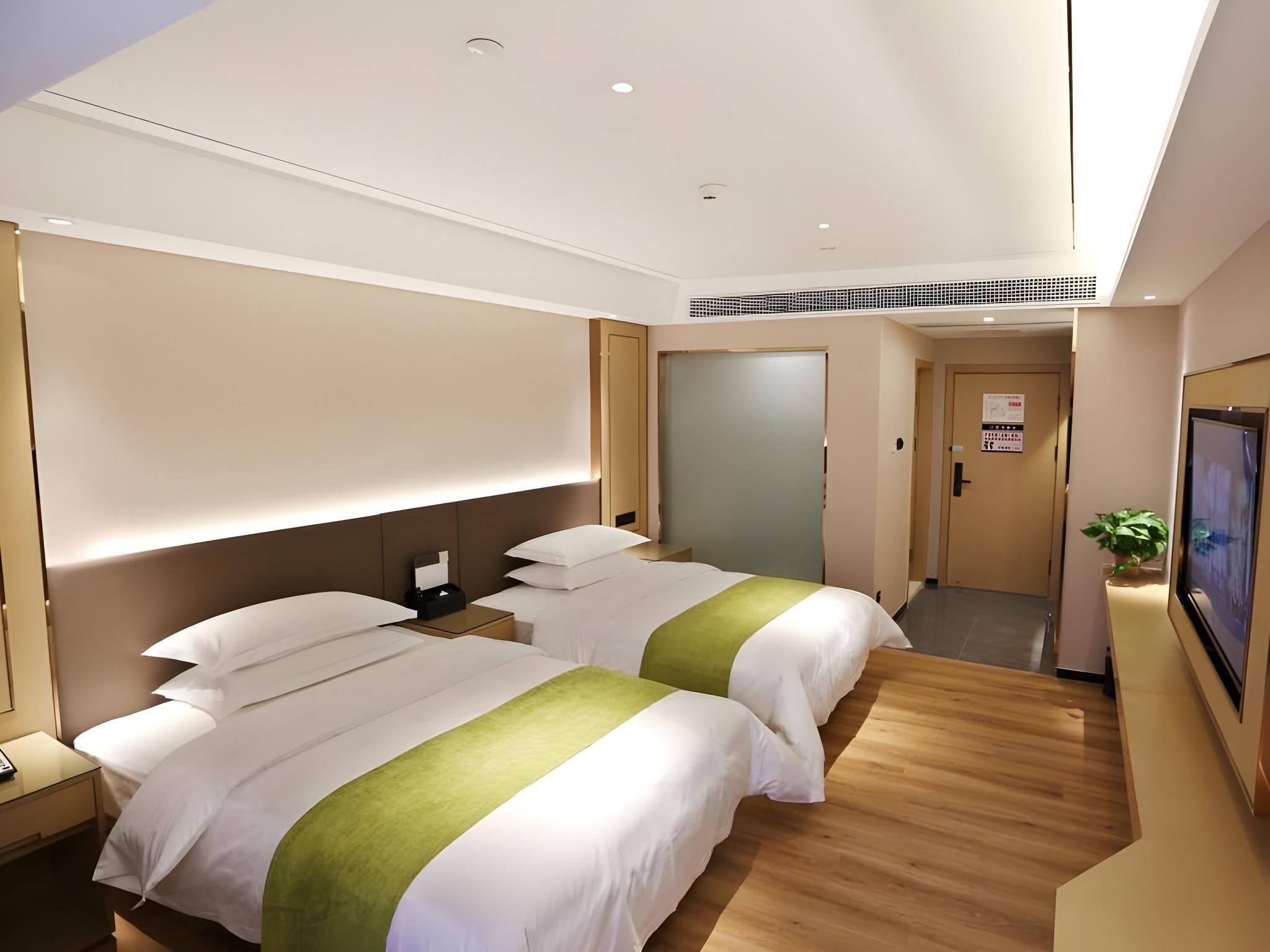 2 Bed Twin Superior Room