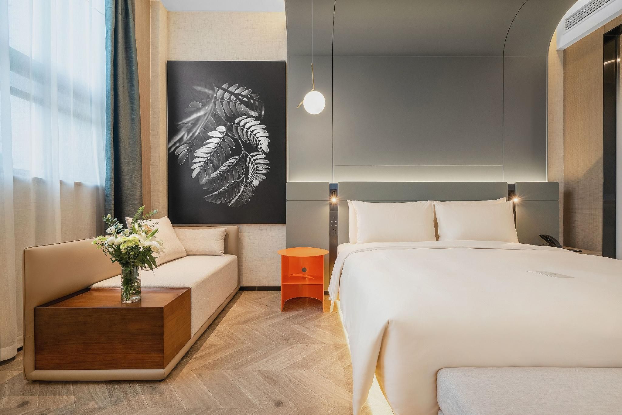 Executive room, Guest room, 1 Queen