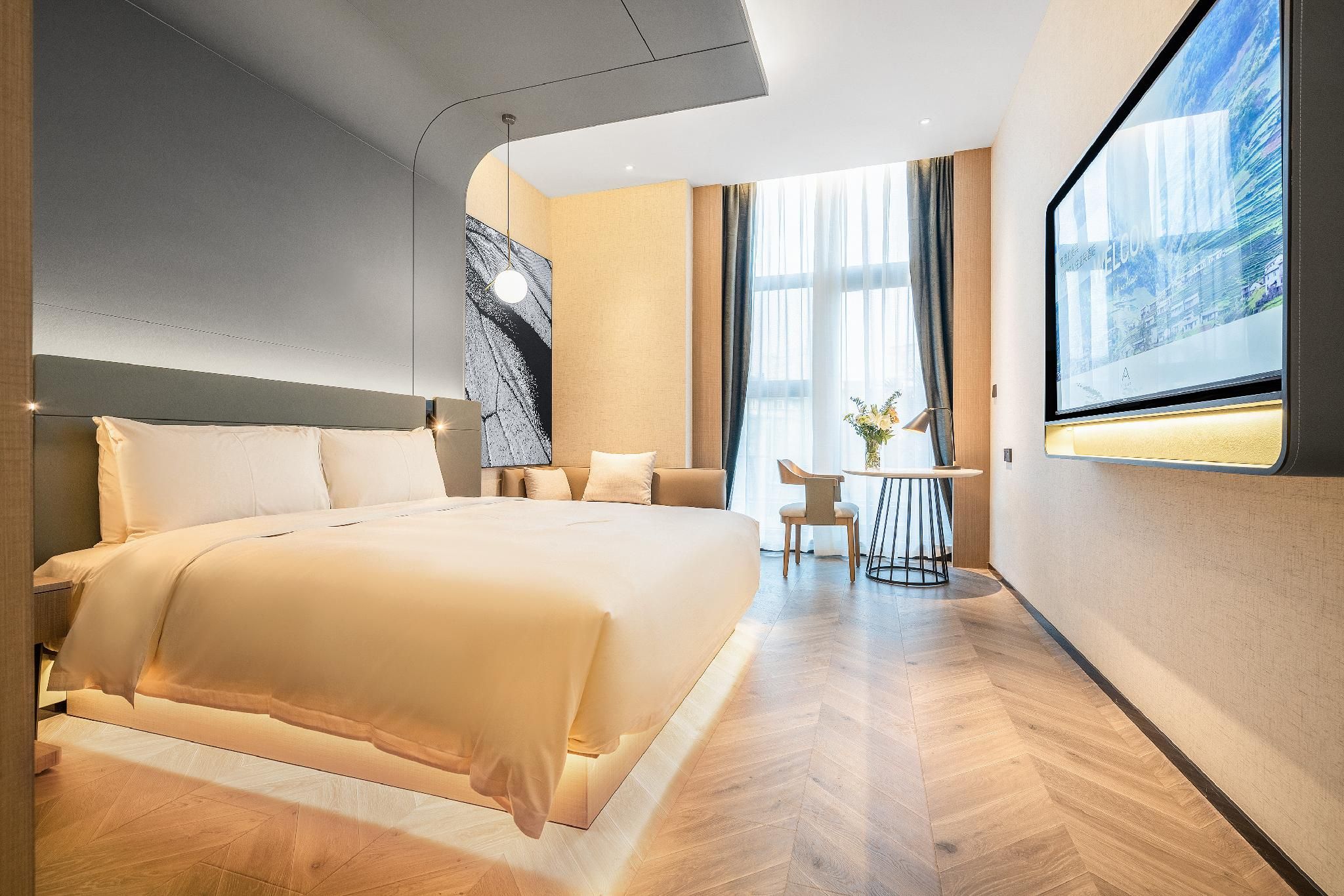 Atour - Superior 1 Bed Room with Courtyard