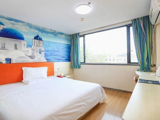 WH - Traditional Bed Room