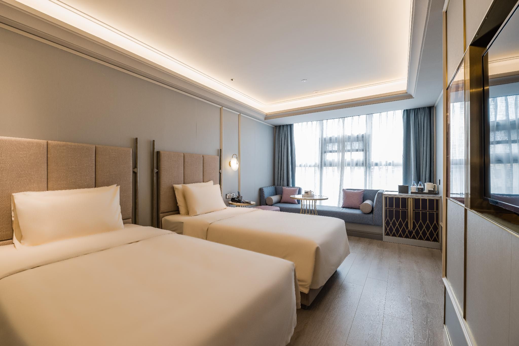 Atour Hotel Chengdu Kuanzhai Alley Twin Executive Room