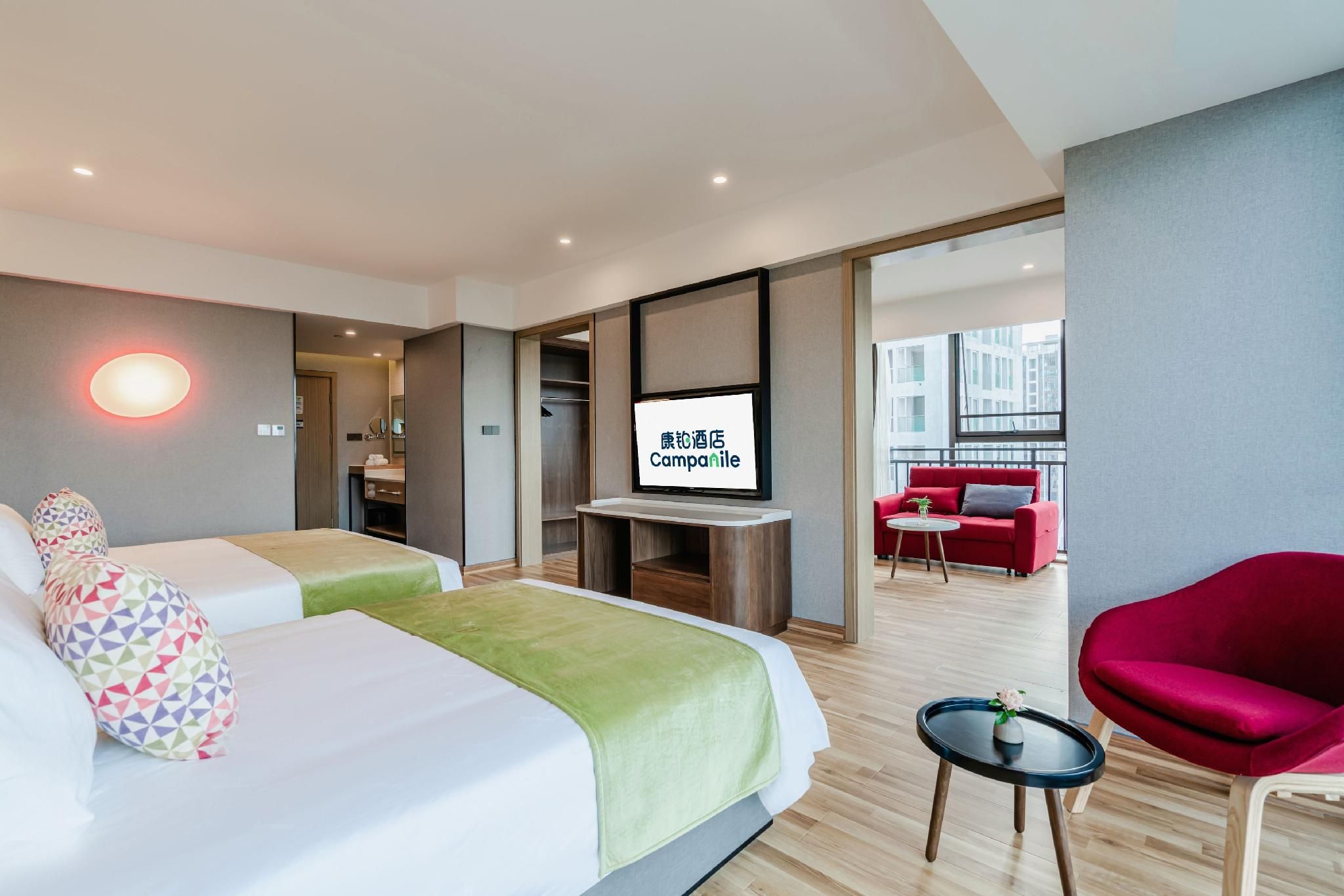 Premier Suite