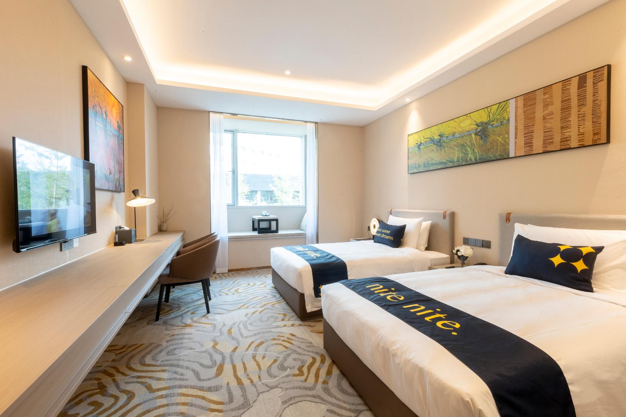 2 Bed Twin Superior Room
