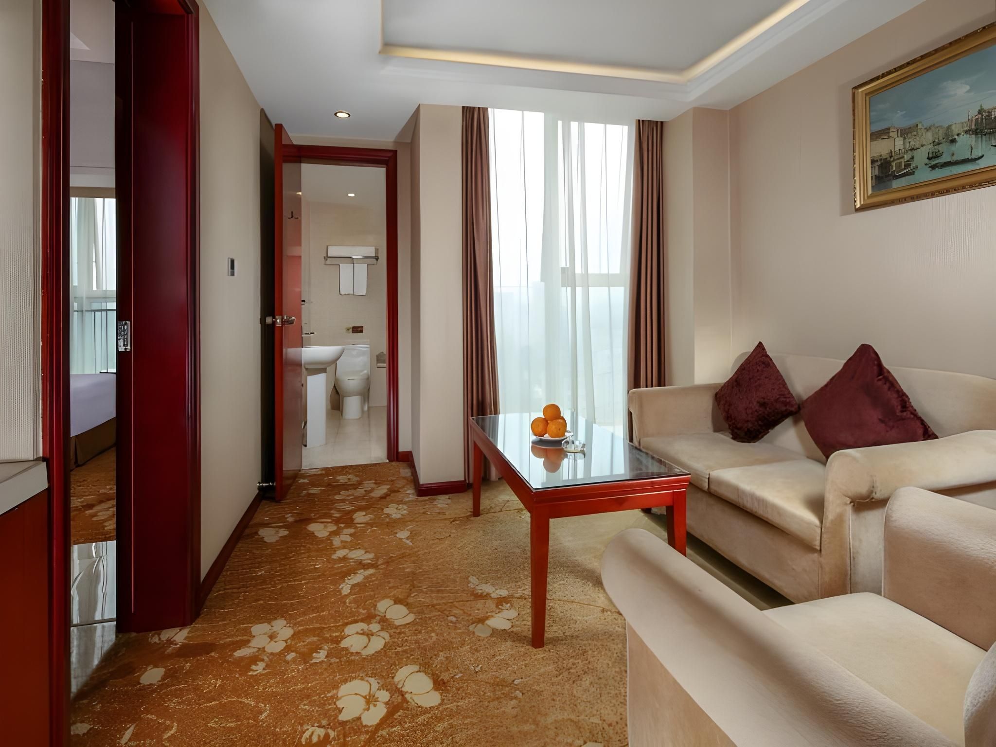 Executive Suite
