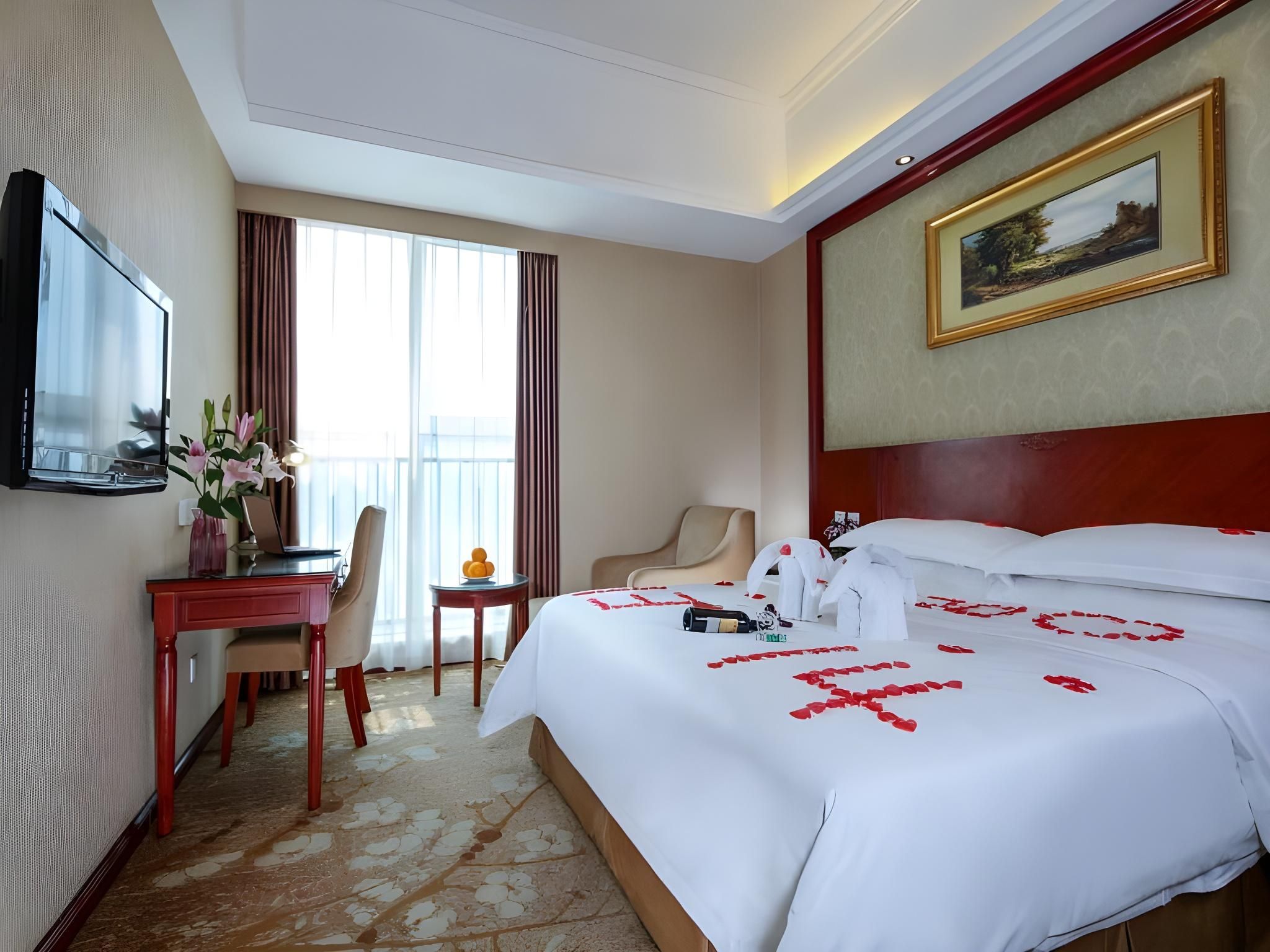 Vienna - Romance Themed Bed Room
