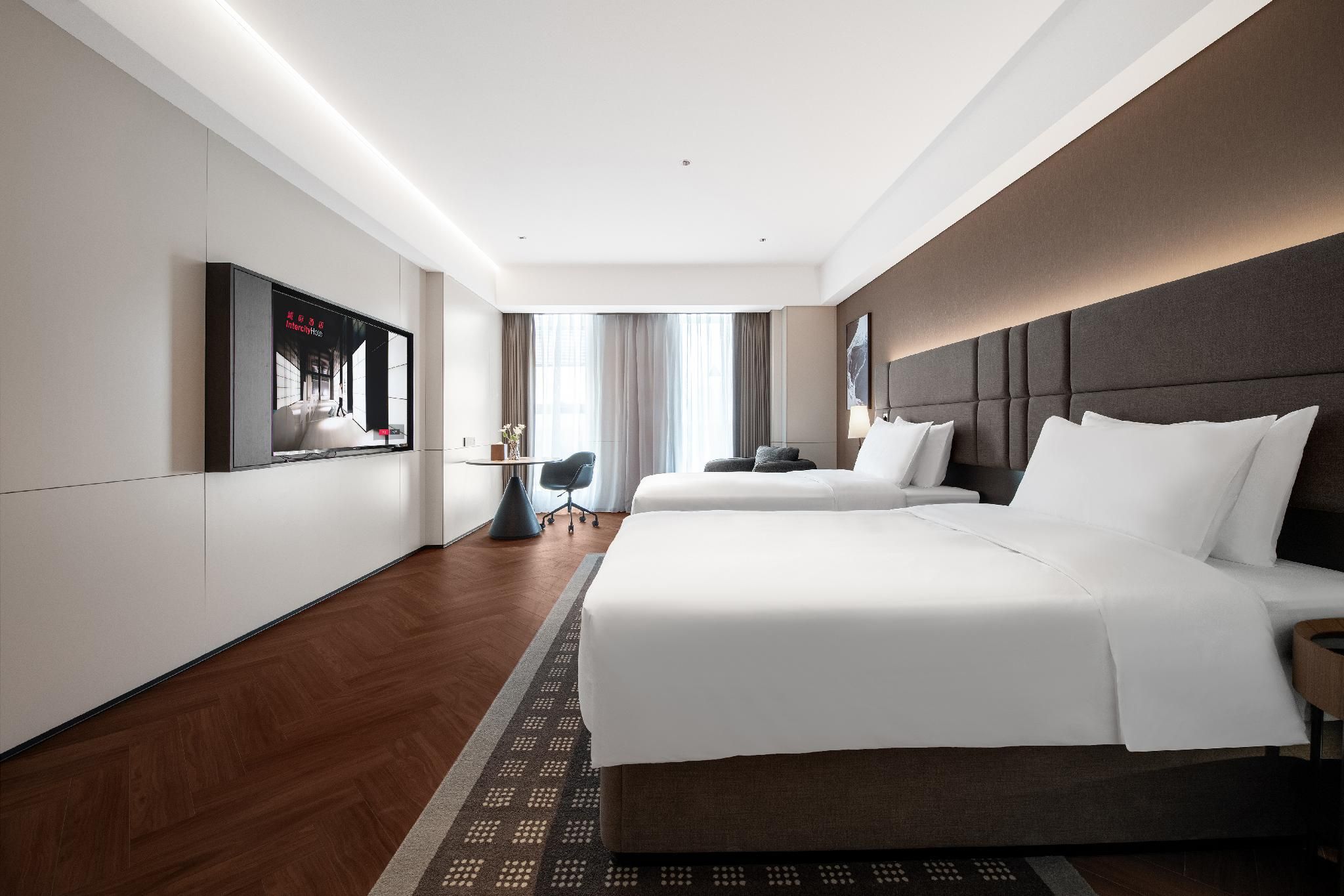 Intercity Deluxe Twin Room