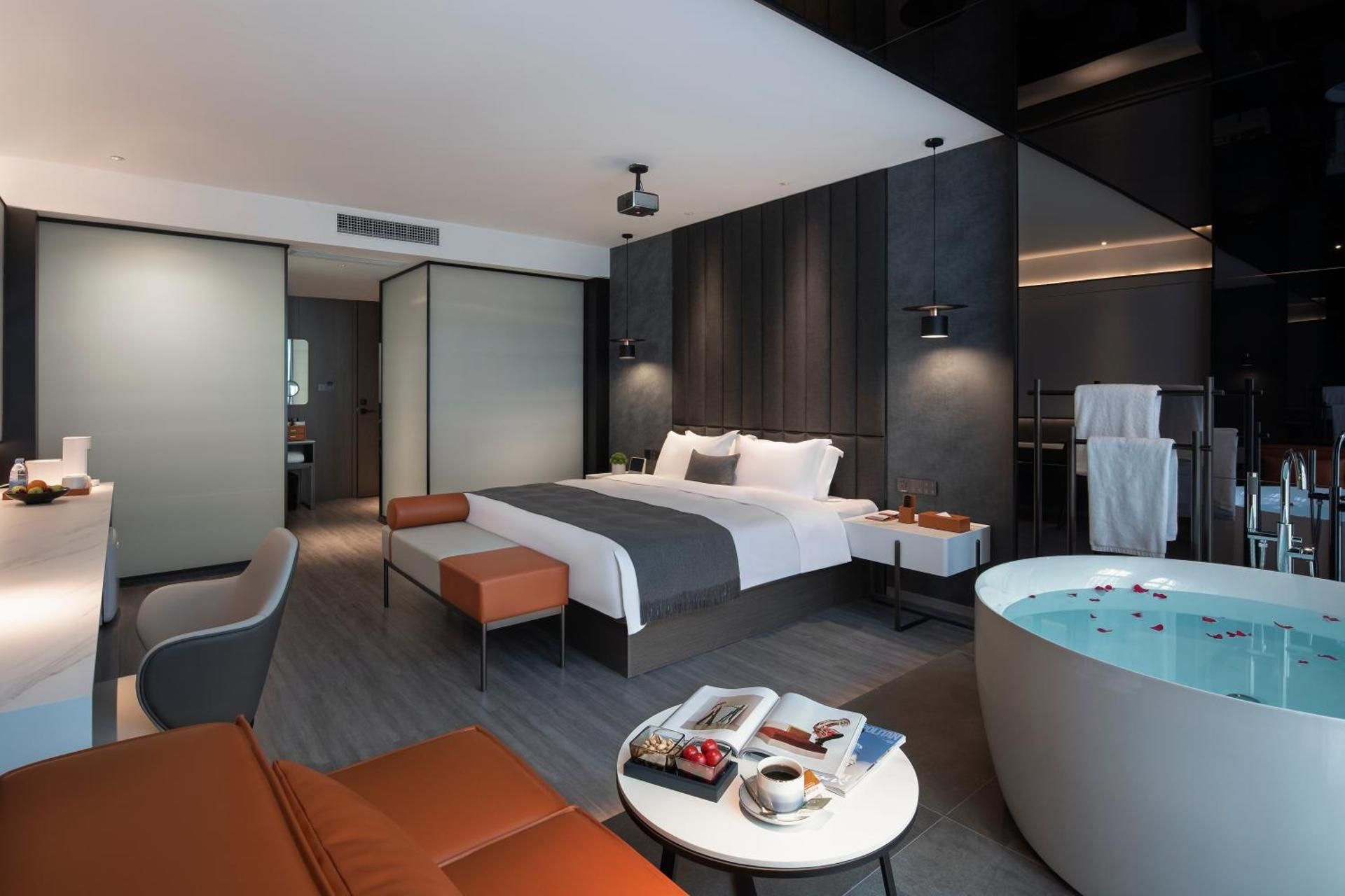Executive Queen Room