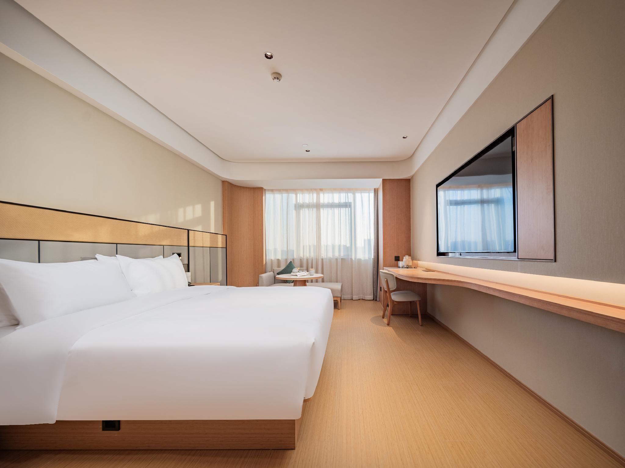 Huazhu - Superior BedRoom