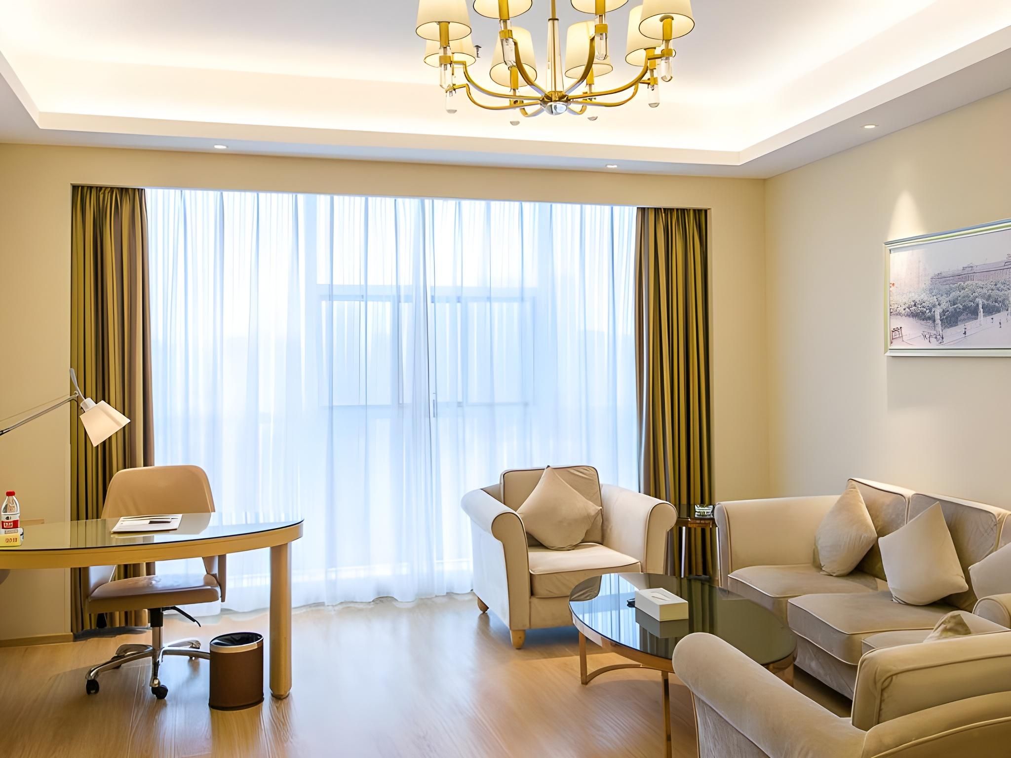 Executive Suite