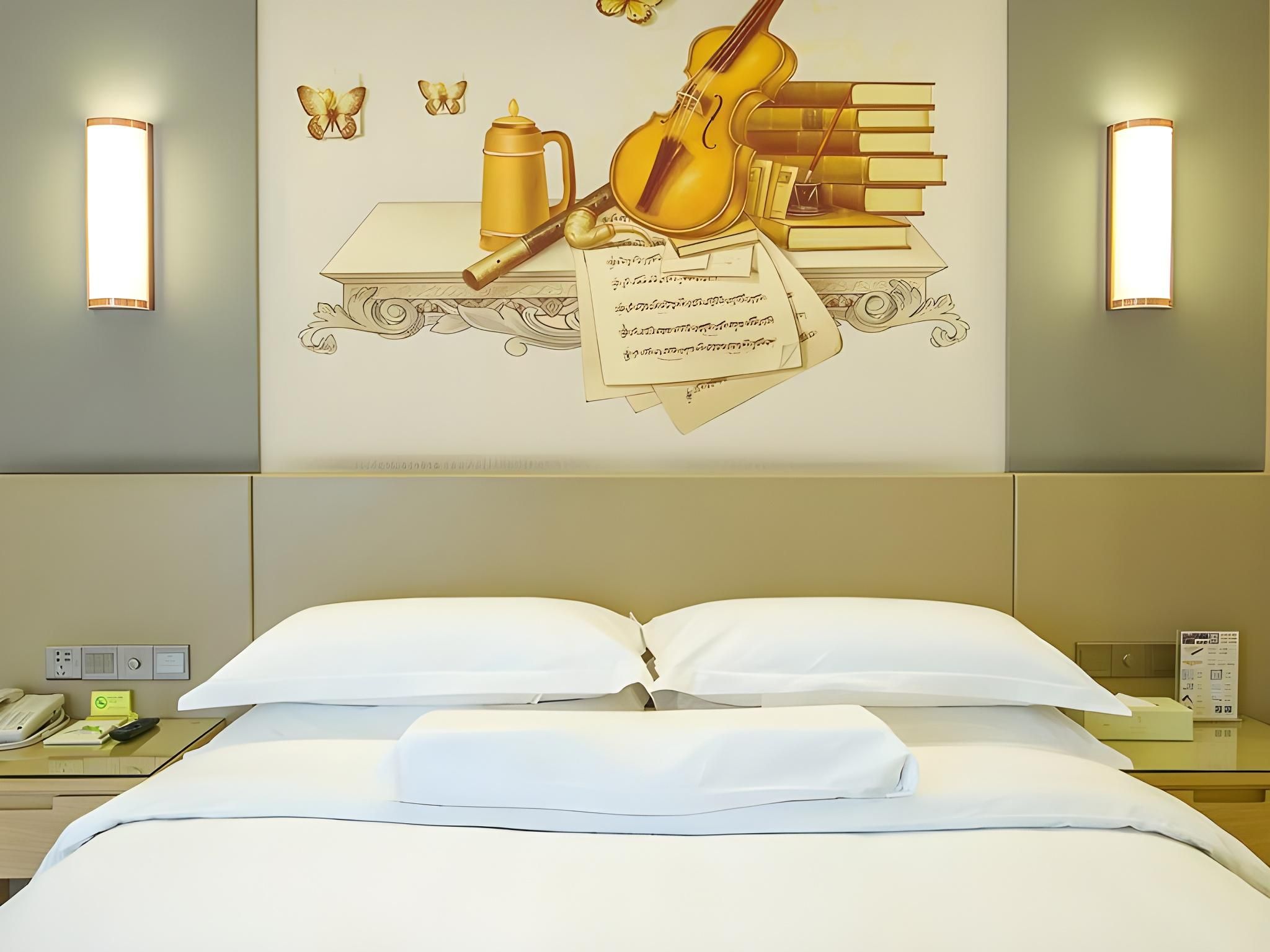 WH - Superior Bed Room