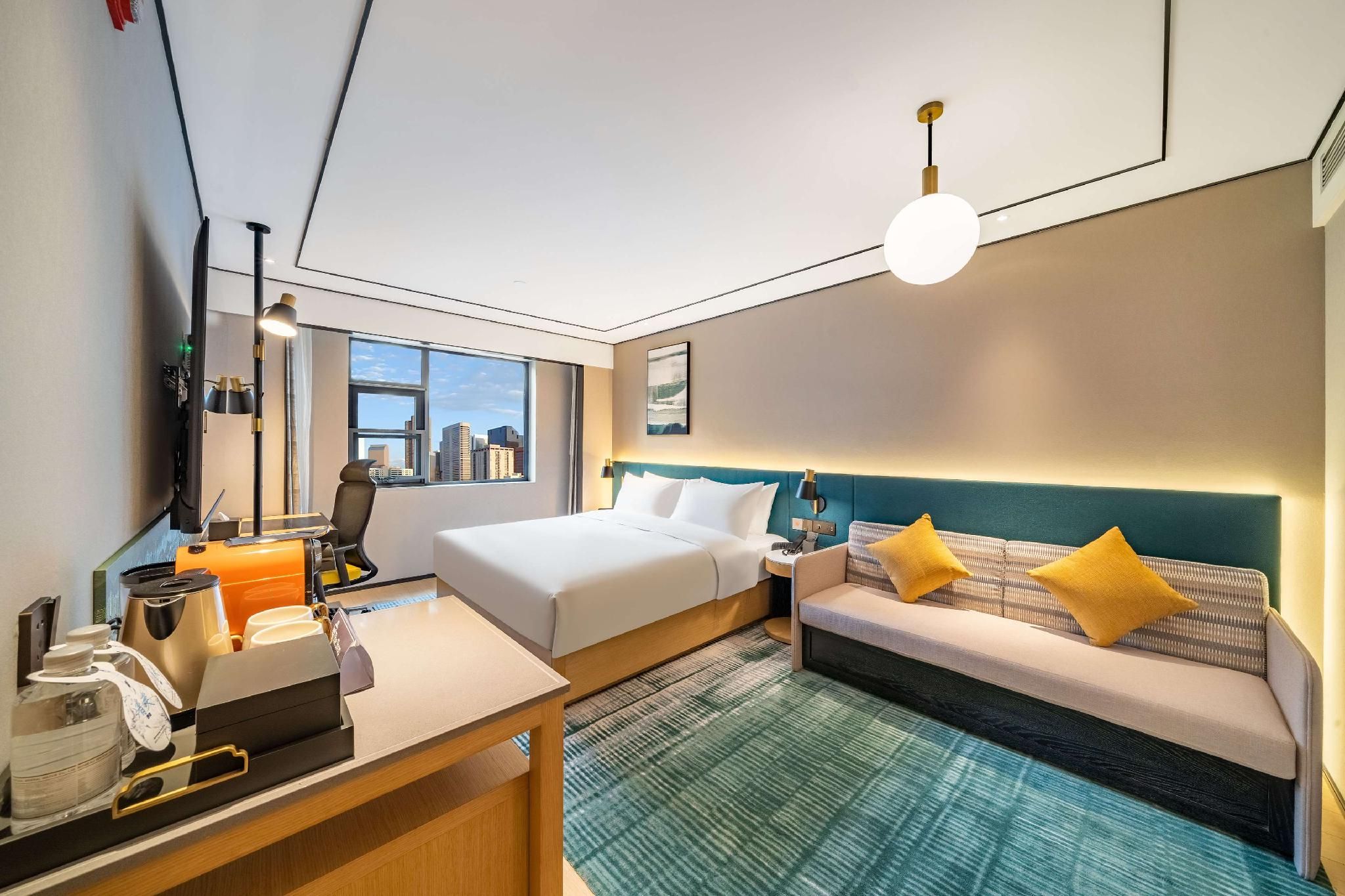 King Accessible Room
