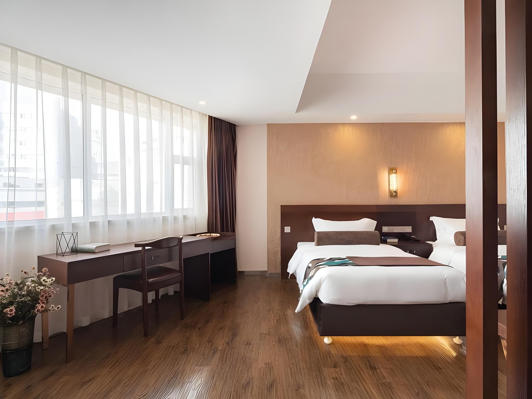 James Joyce - Feifan Travel Suite