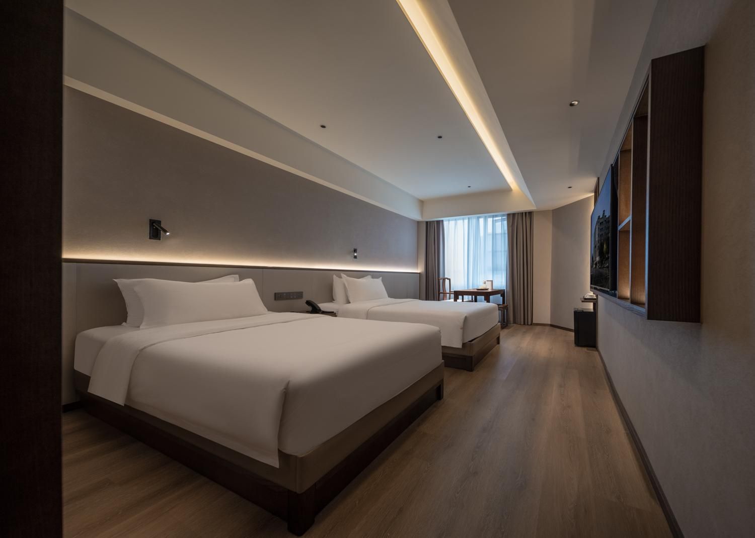 2 Bed Twin Superior Room