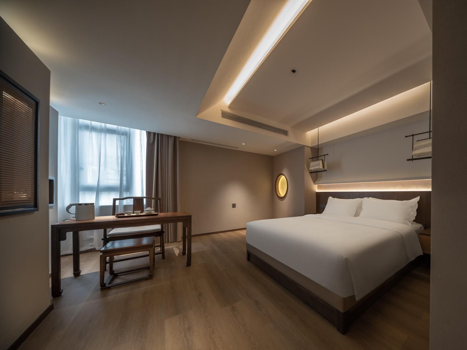 Boutique Queen Room