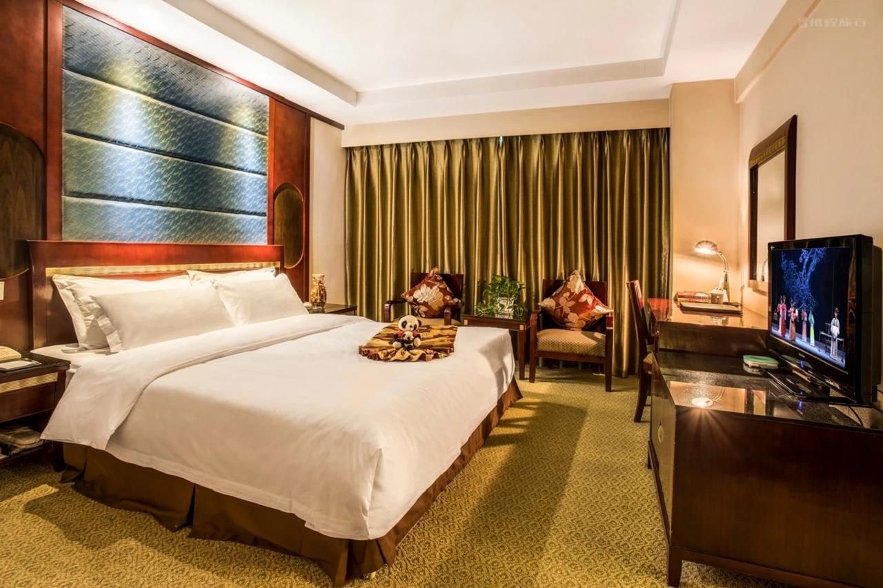 Comfort King Room