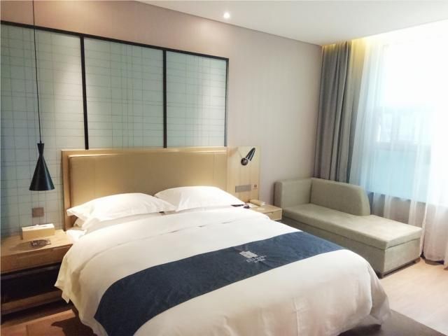 Dossen - Business Bed Room