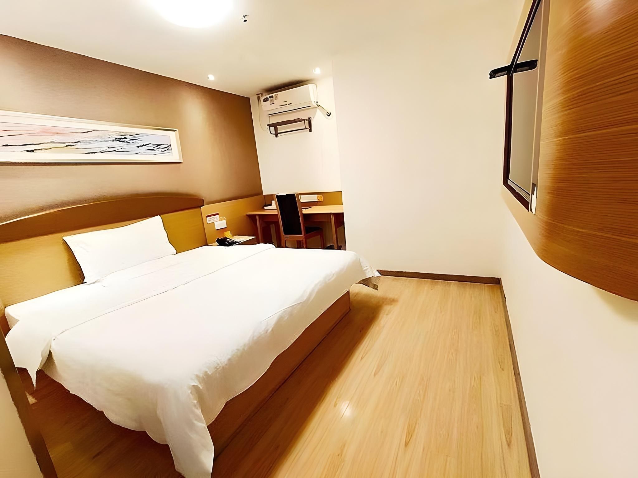 Economic Room
