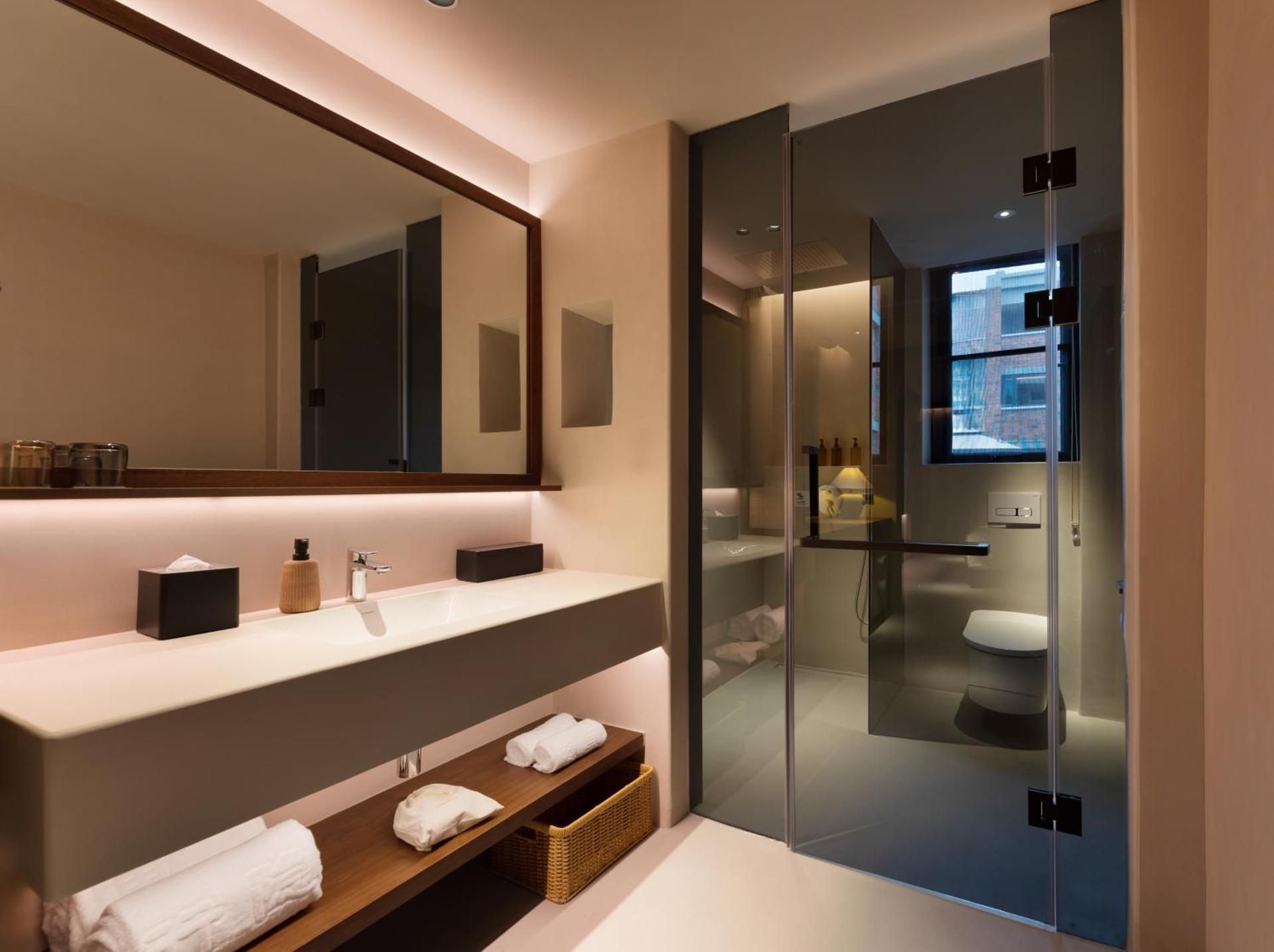 Deluxe Room with Bamboo Garden