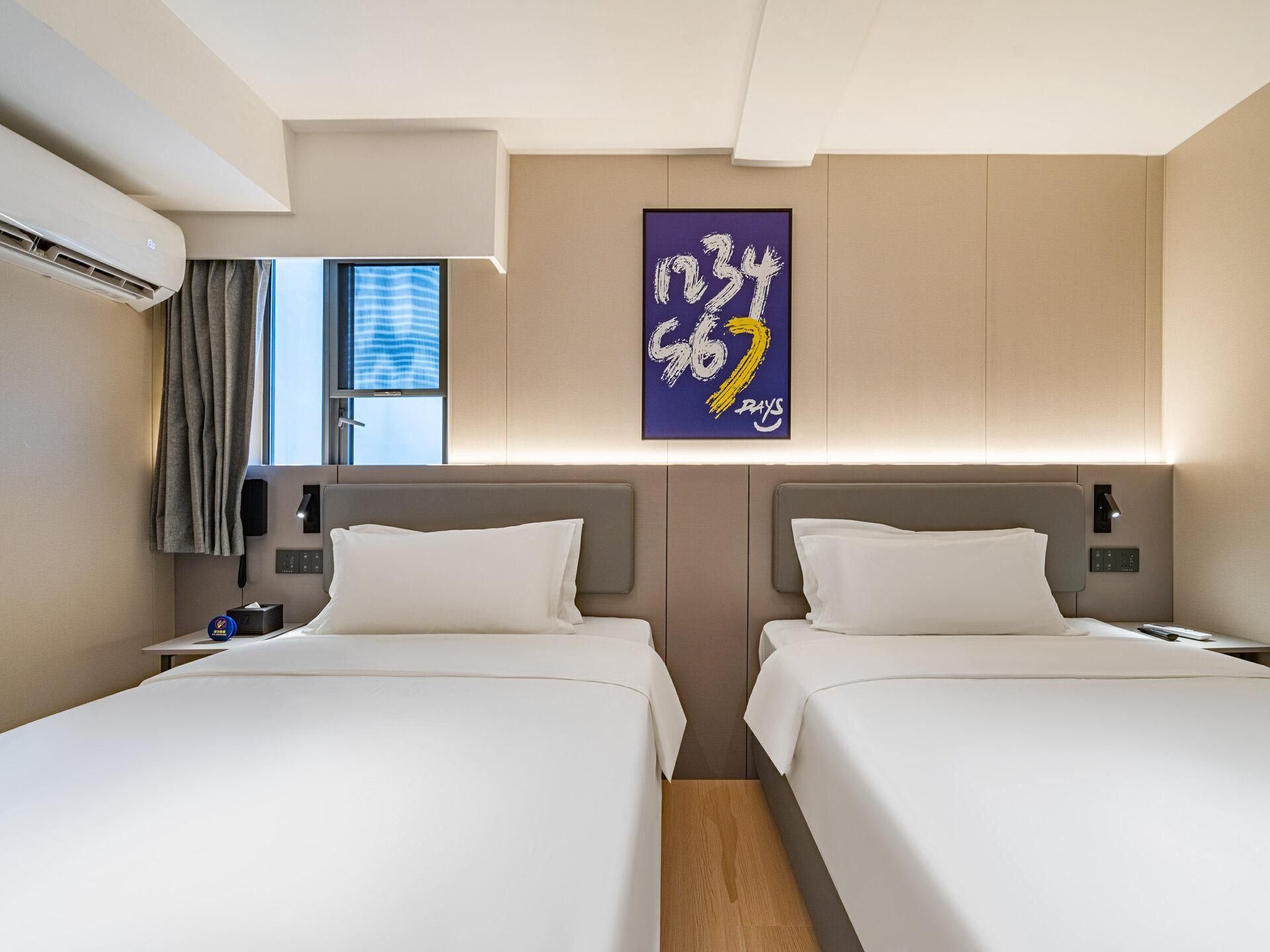 WH - New 7 Days Zizai Twin Room