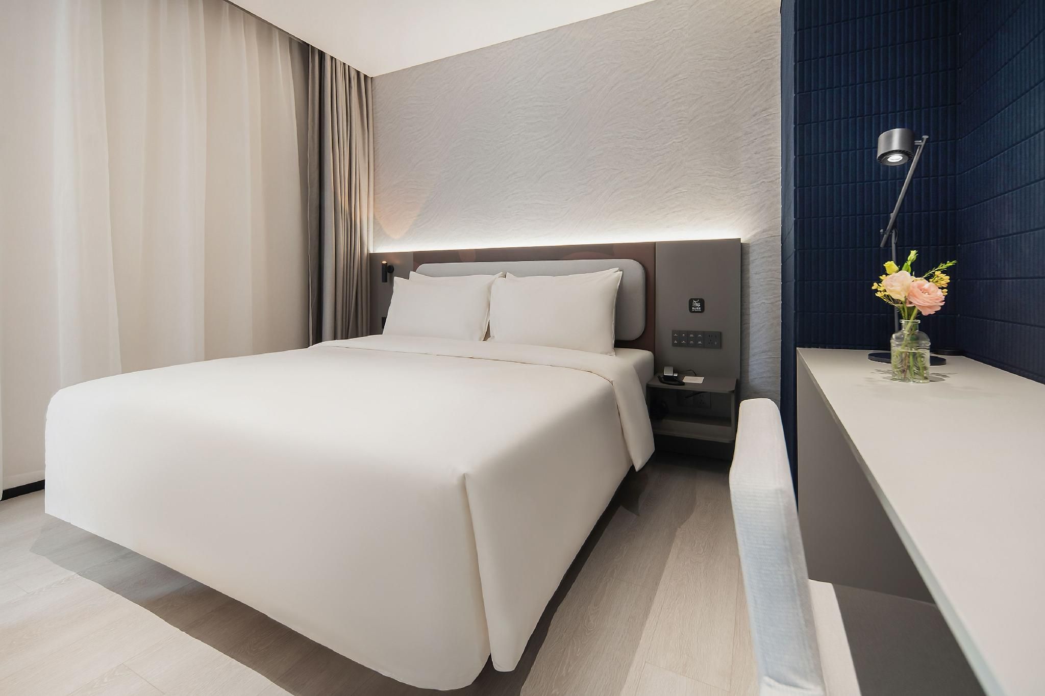 Selected Suite