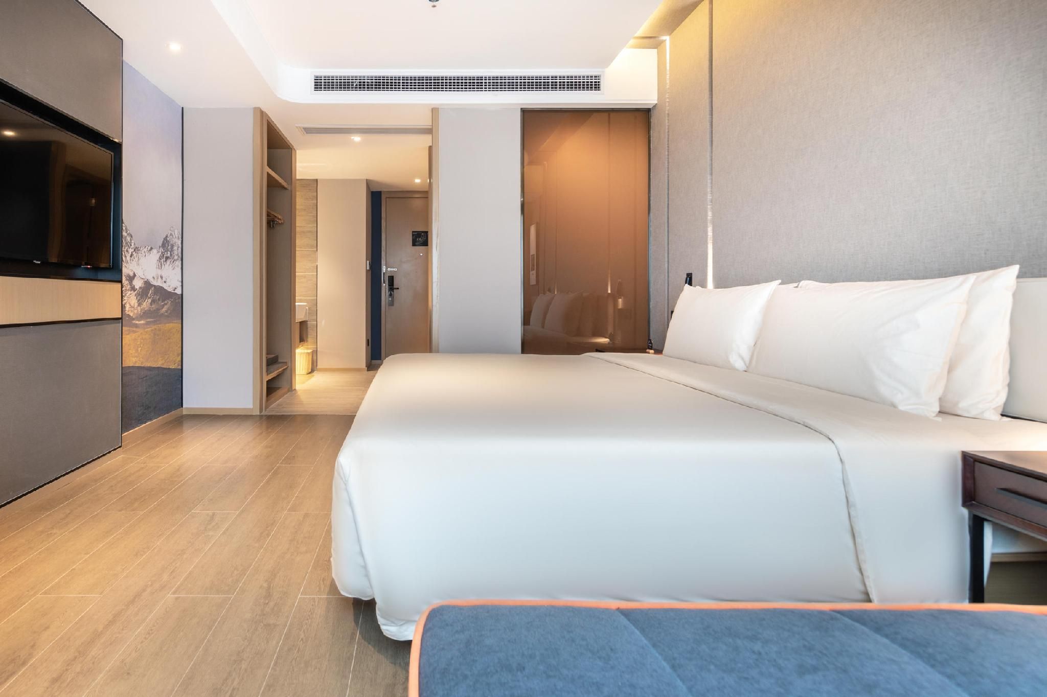Executive room, Guest room, 1 Queen