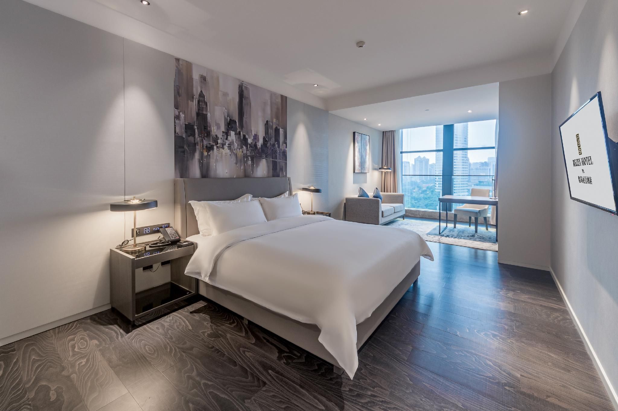 Rezen - Deluxe 1 Bed Room