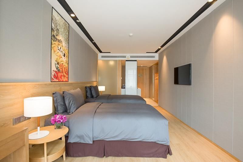 Rezen - Executive Twin Bed Room