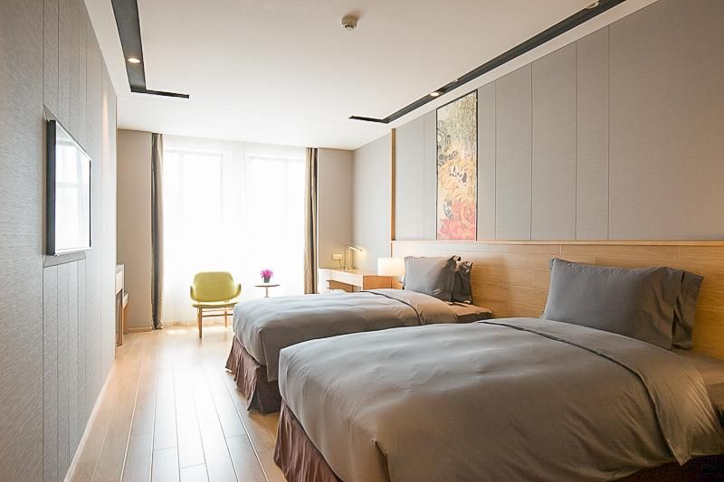 Rezen - Executive Twin Bed Room