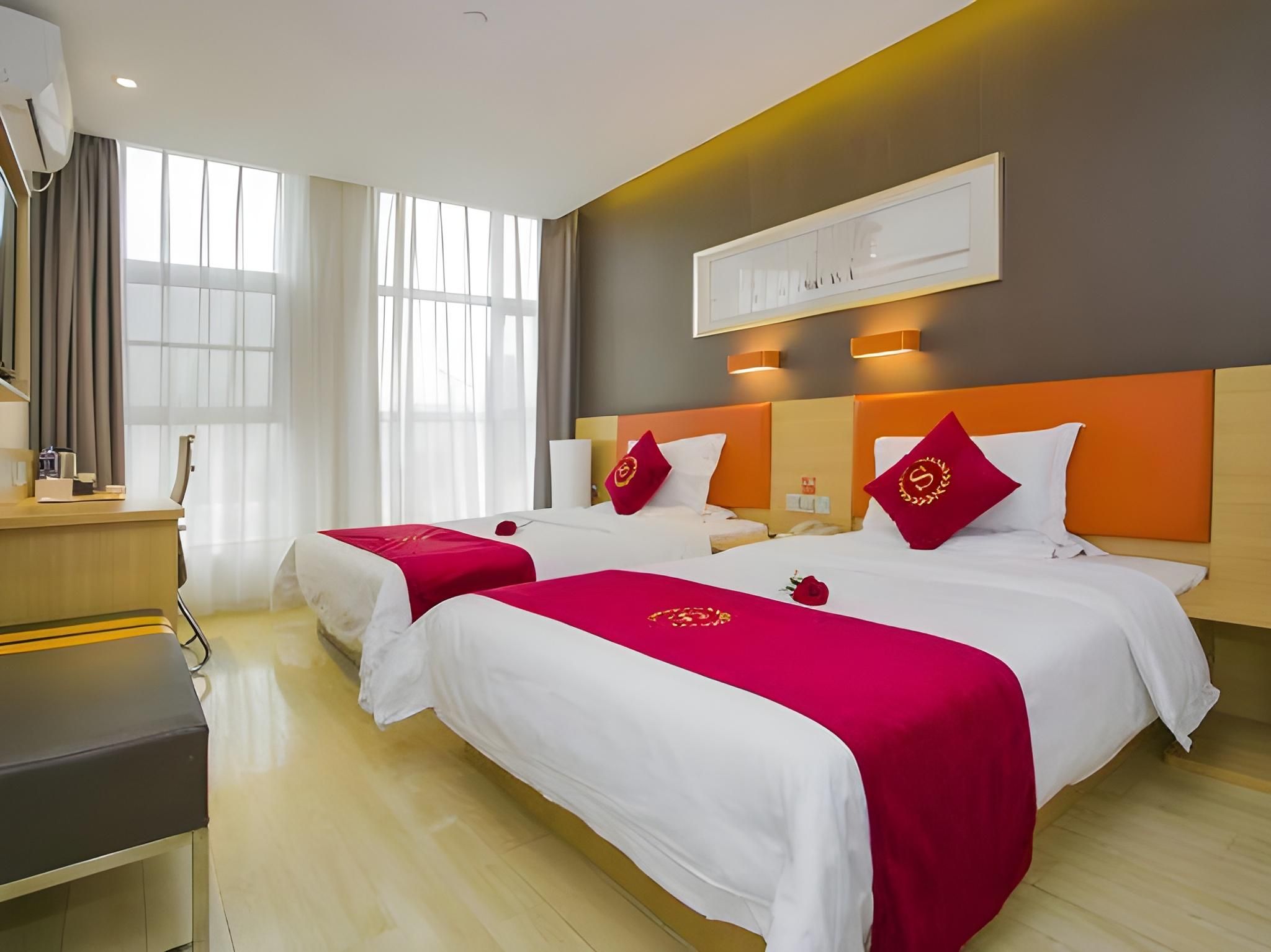 Featured Twin Room