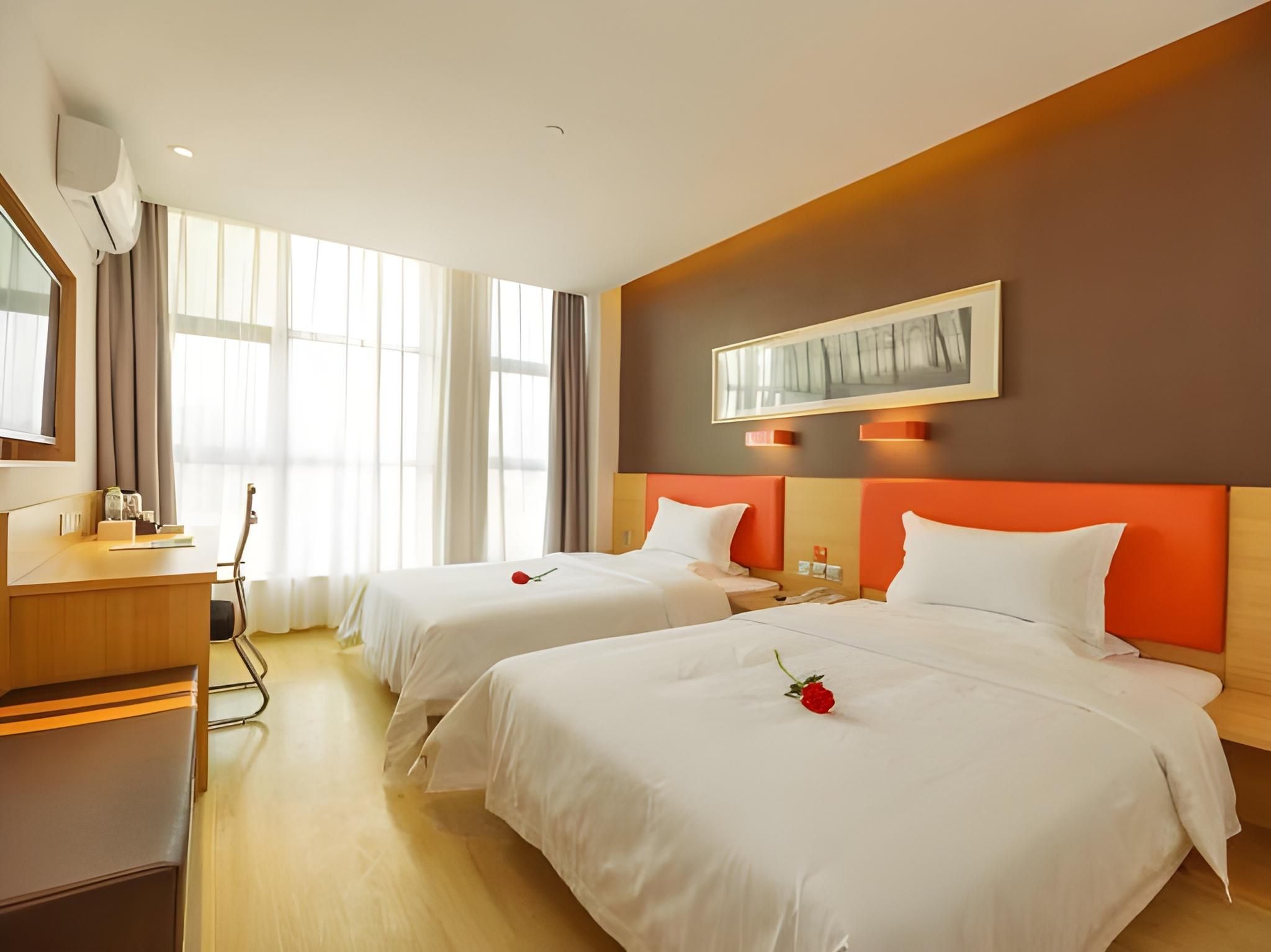 Featured Twin Room