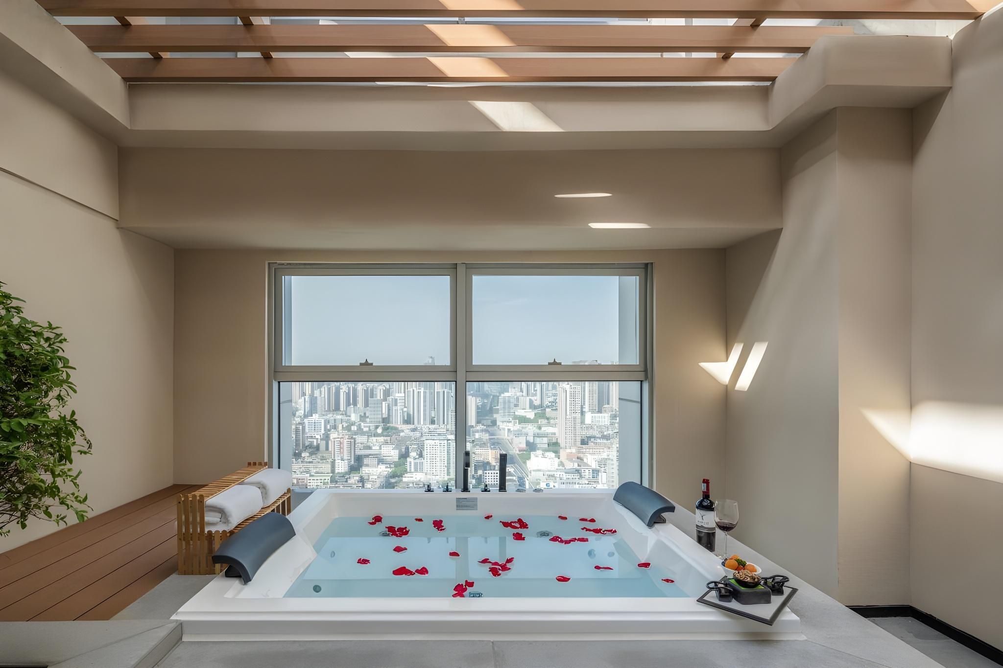 Four Seasons Sstarry Sky Suite