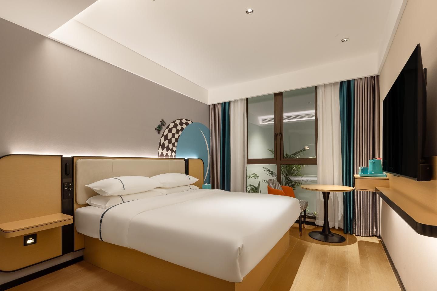 Intelligent Standard Queen Room