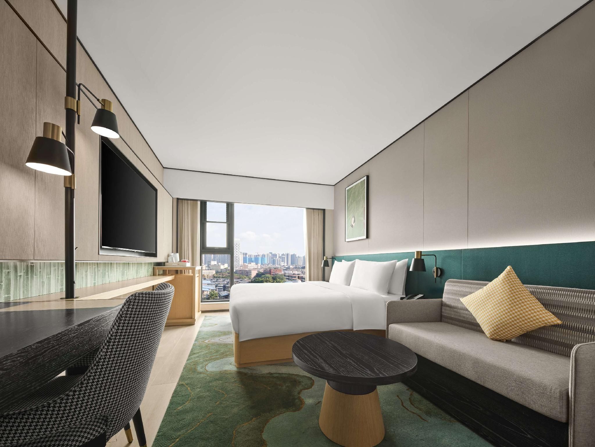 King Deluxe Room