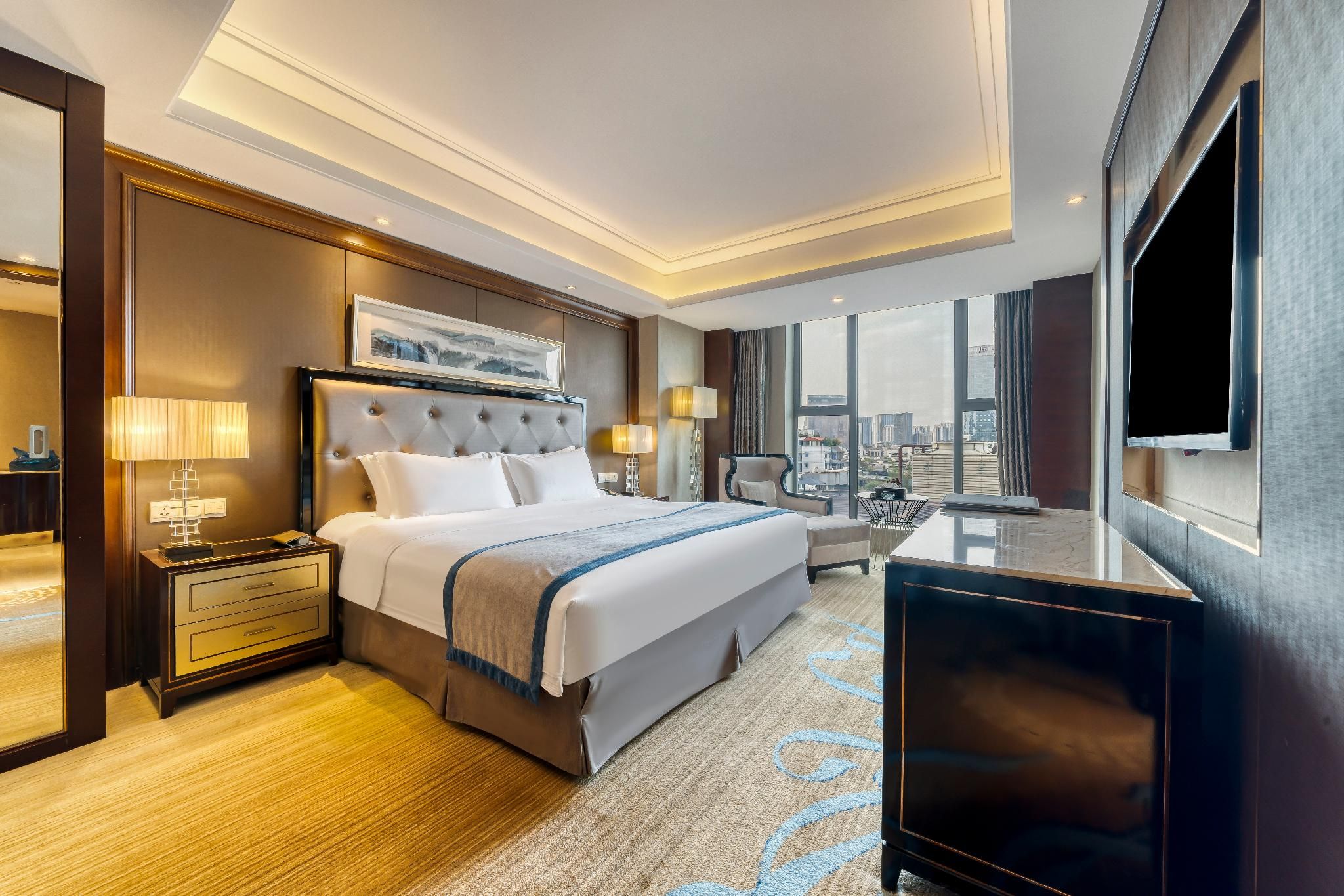 Executive Deluxe King Room