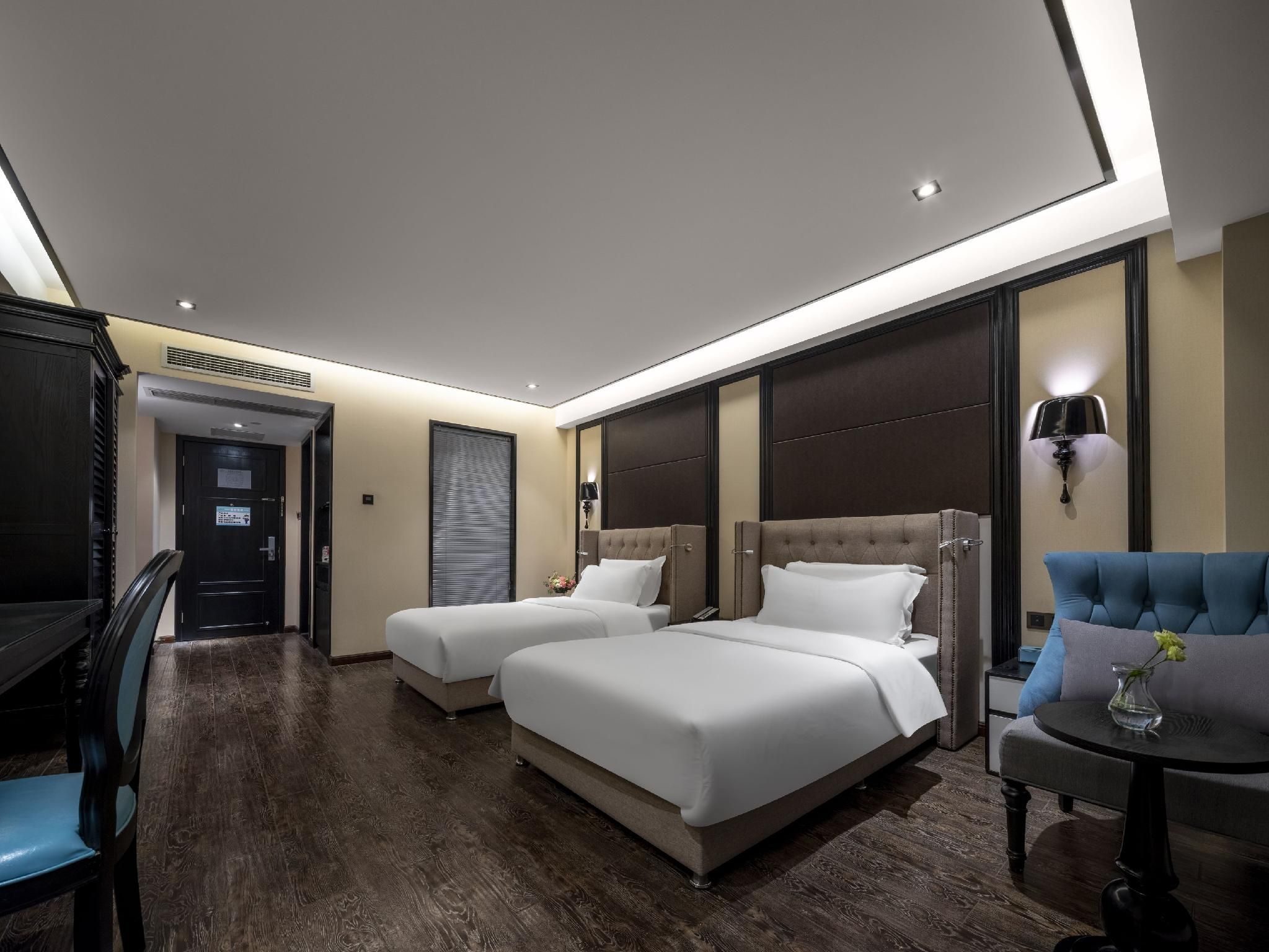 Xana - Twin Room With View