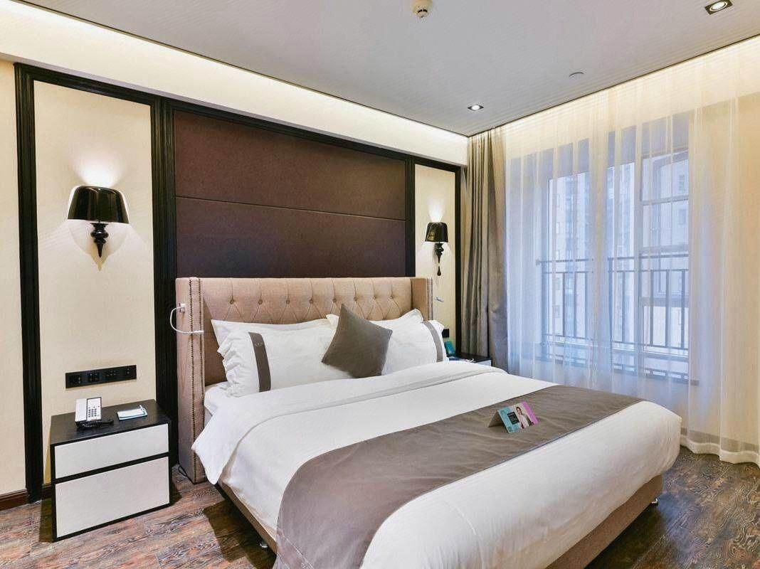 WH - Godness Romantic Bed Room