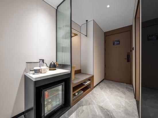 Atour - JIMU Twin Room