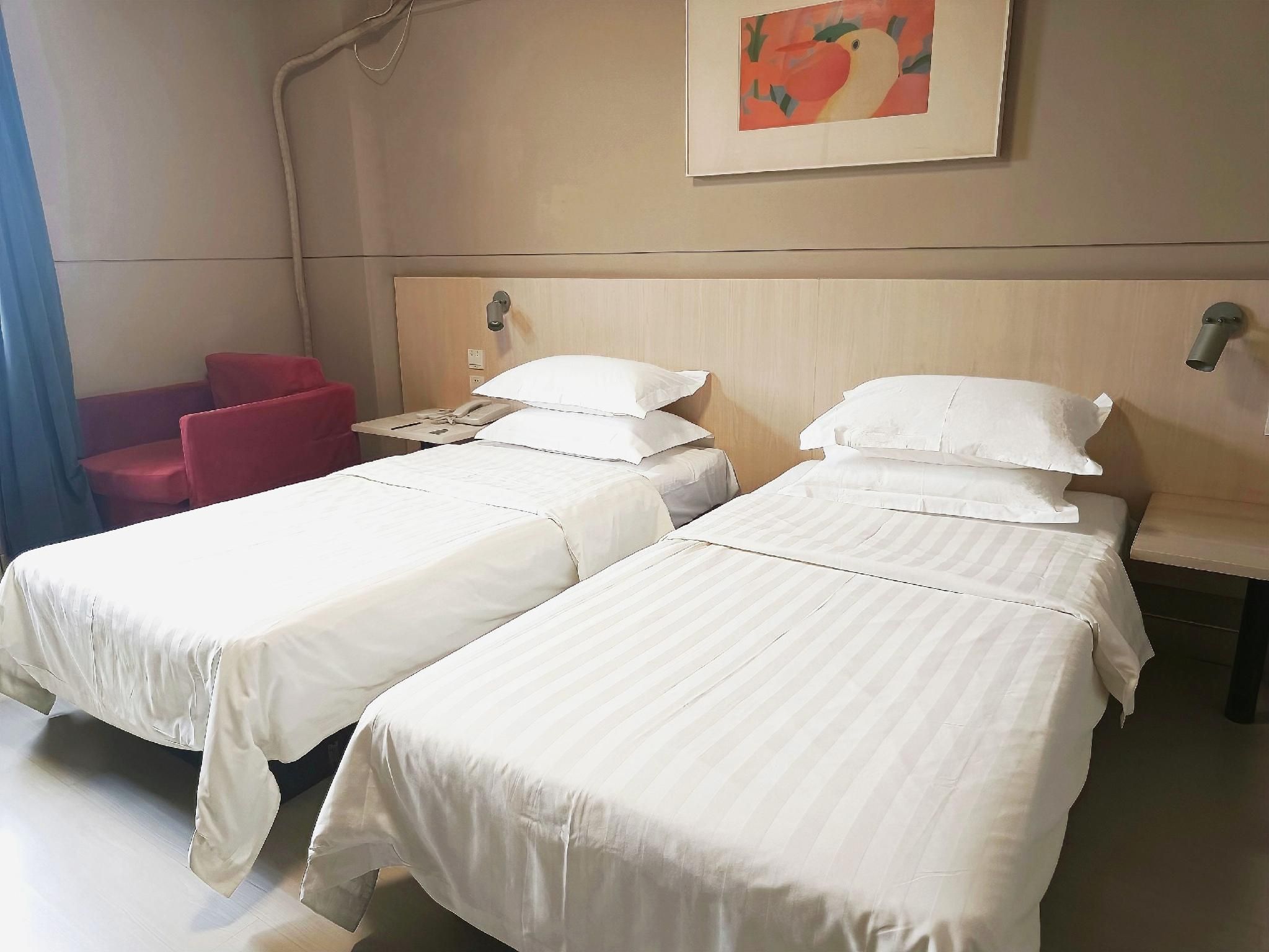 Twin Bed Standard Room 