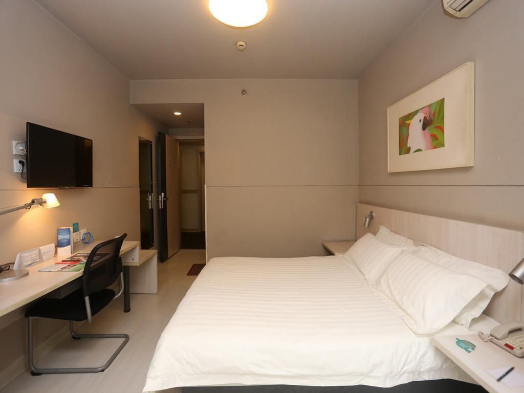 wh - standard room