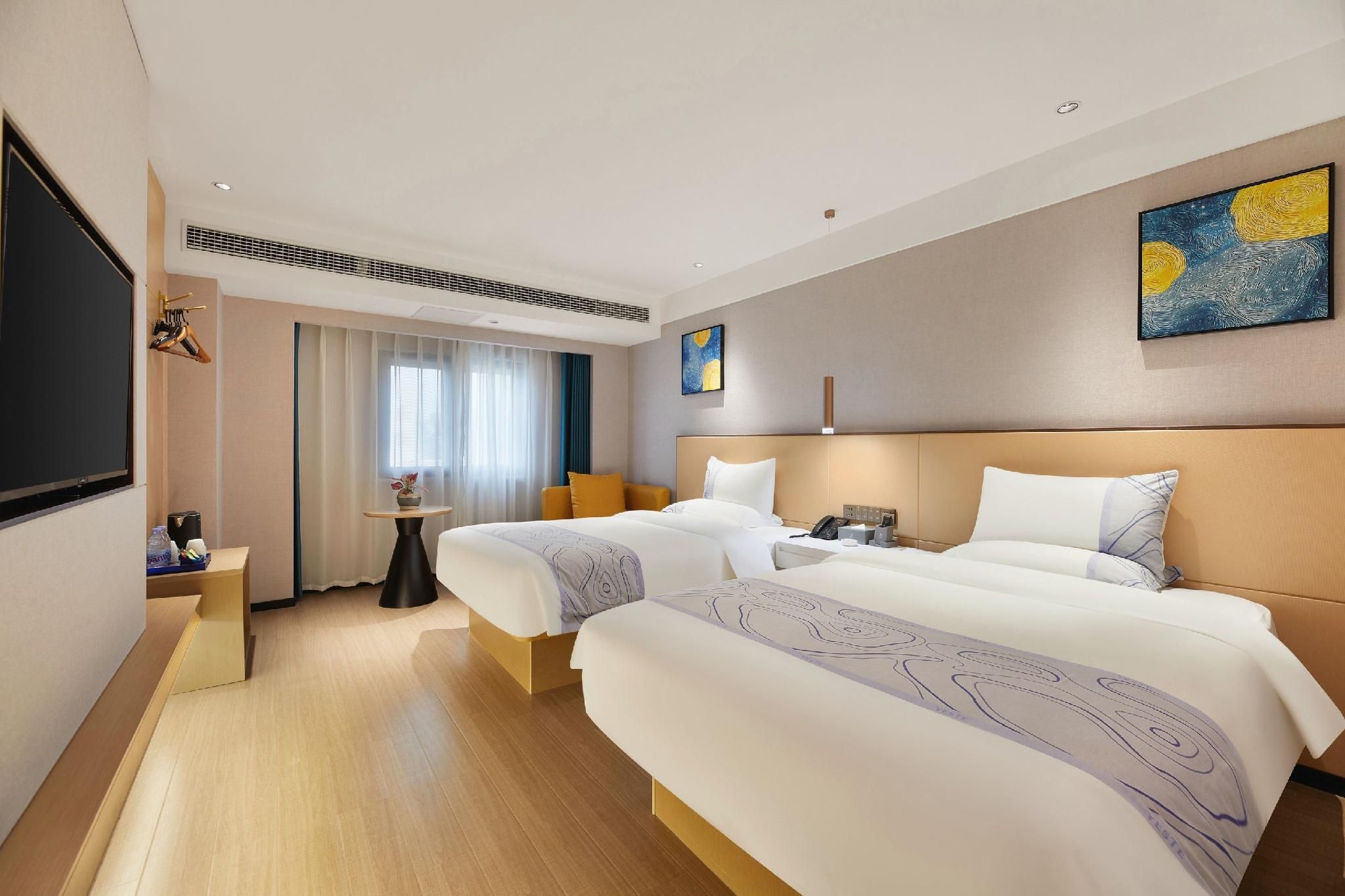 Deluxe Twin Bed Room