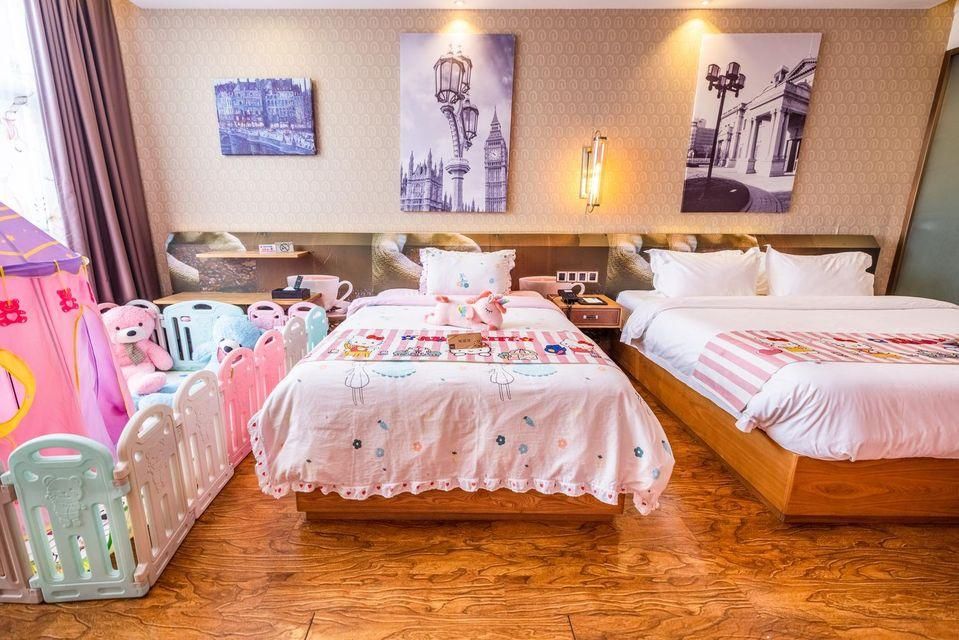 James Joyce - Feifan Family