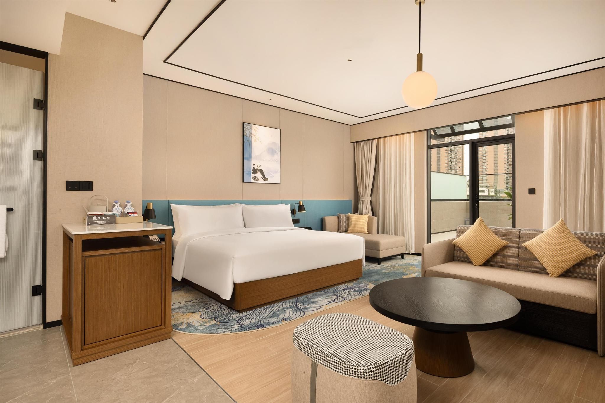 King Deluxe Suite