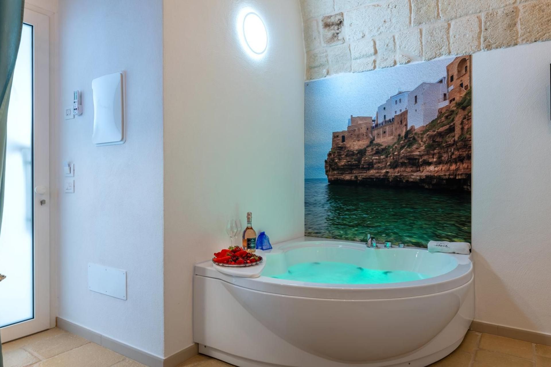 King Room with Spa Bath