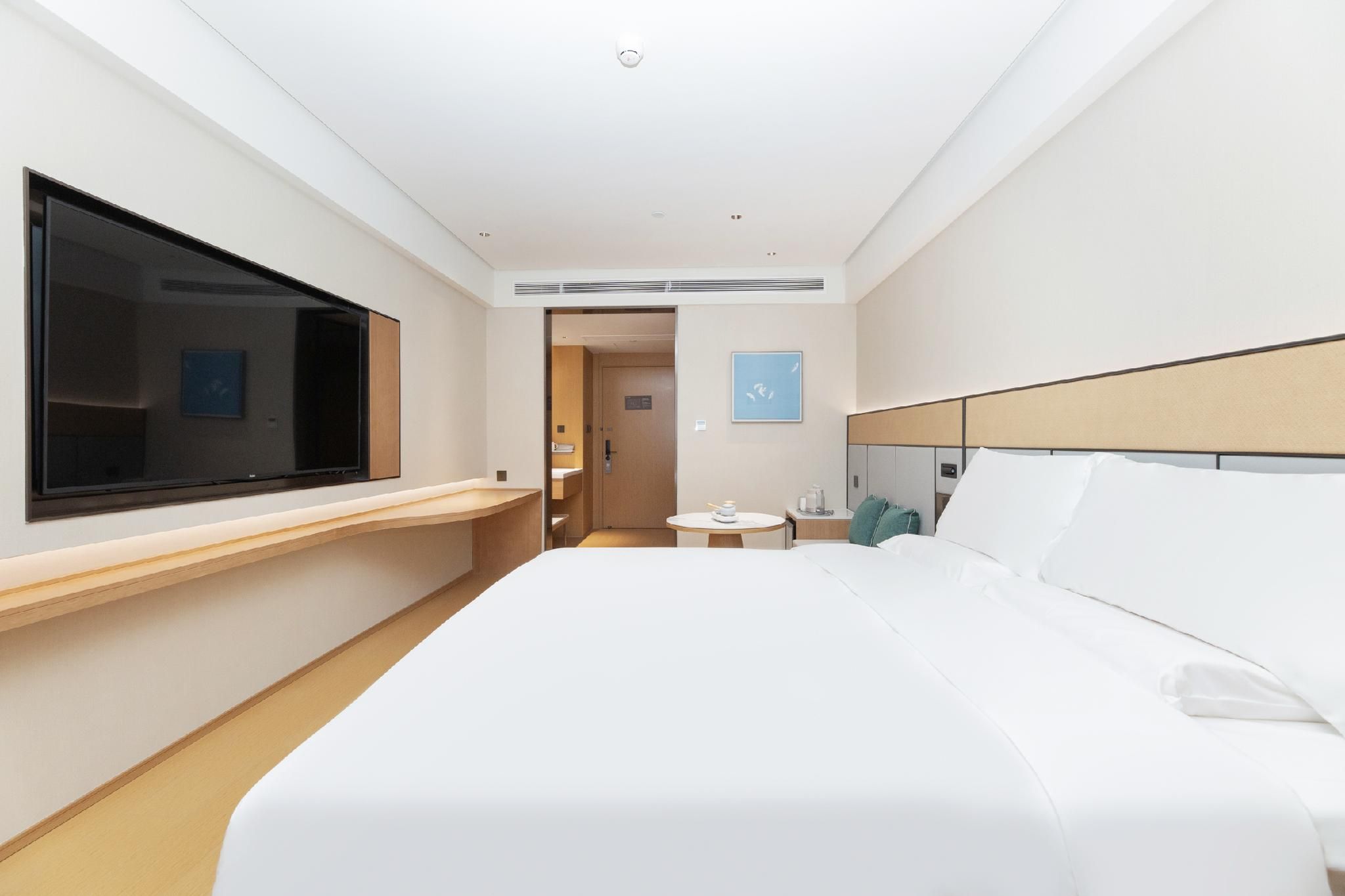 Huazhu - Superior BedRoom
