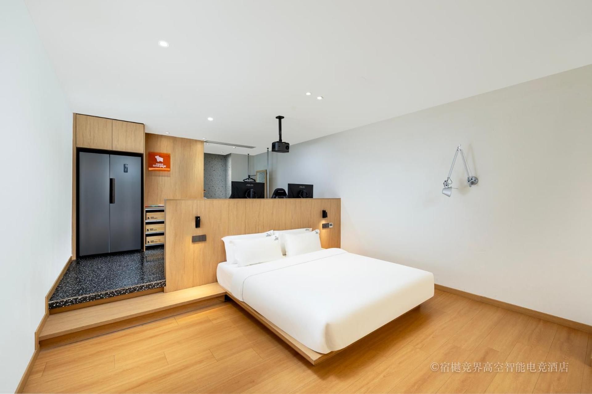 Large Double Room
